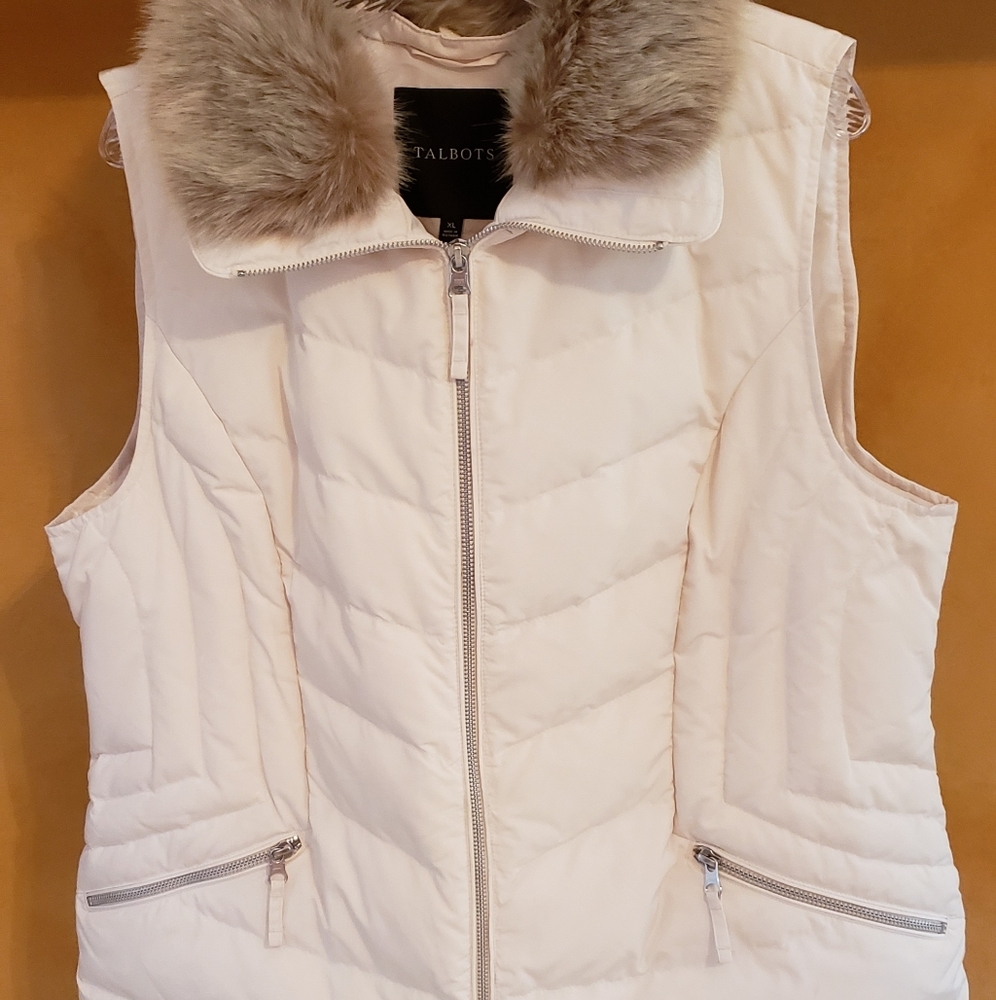 NWOT Talbots Removeable Faux Fur Collar Down Vest-Solid Cream Color-Size XL